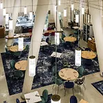Mercure Centre 4*