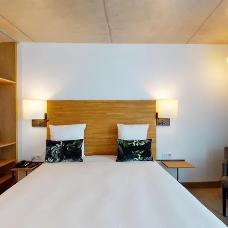 호텔 Mercure Centre 4*