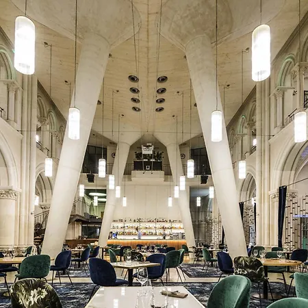 Mercure Centre Hotel 4*