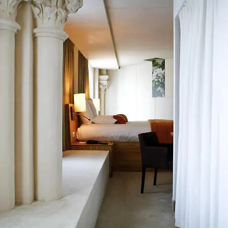 Mercure Centre 4*