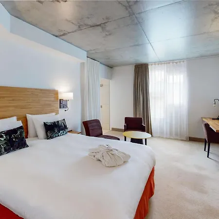 Mercure Centre 4* 푸아티에