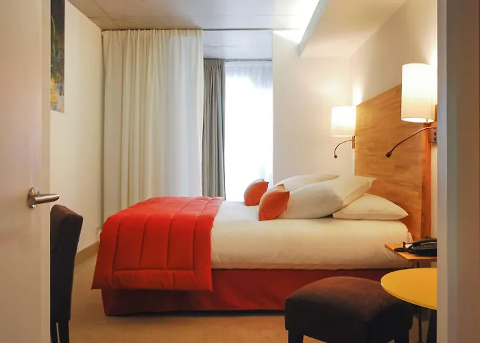 Mercure Centre Отель 4*