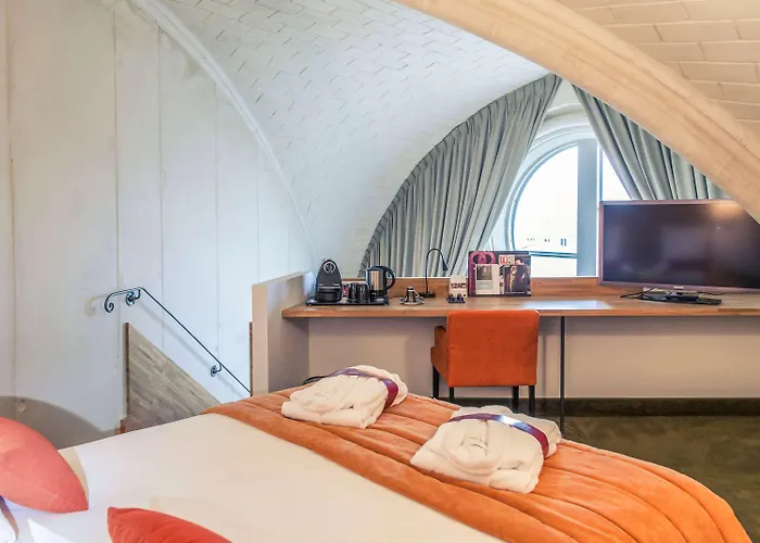 Mercure Centre 4* Пуатье