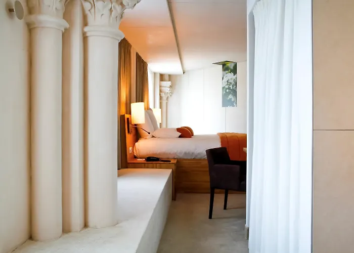 Mercure Centre Отель Пуатье