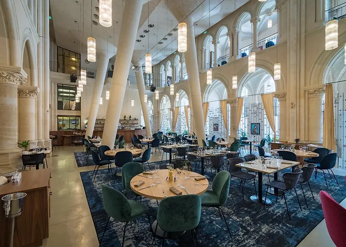 Mercure Centre Hotel 4*